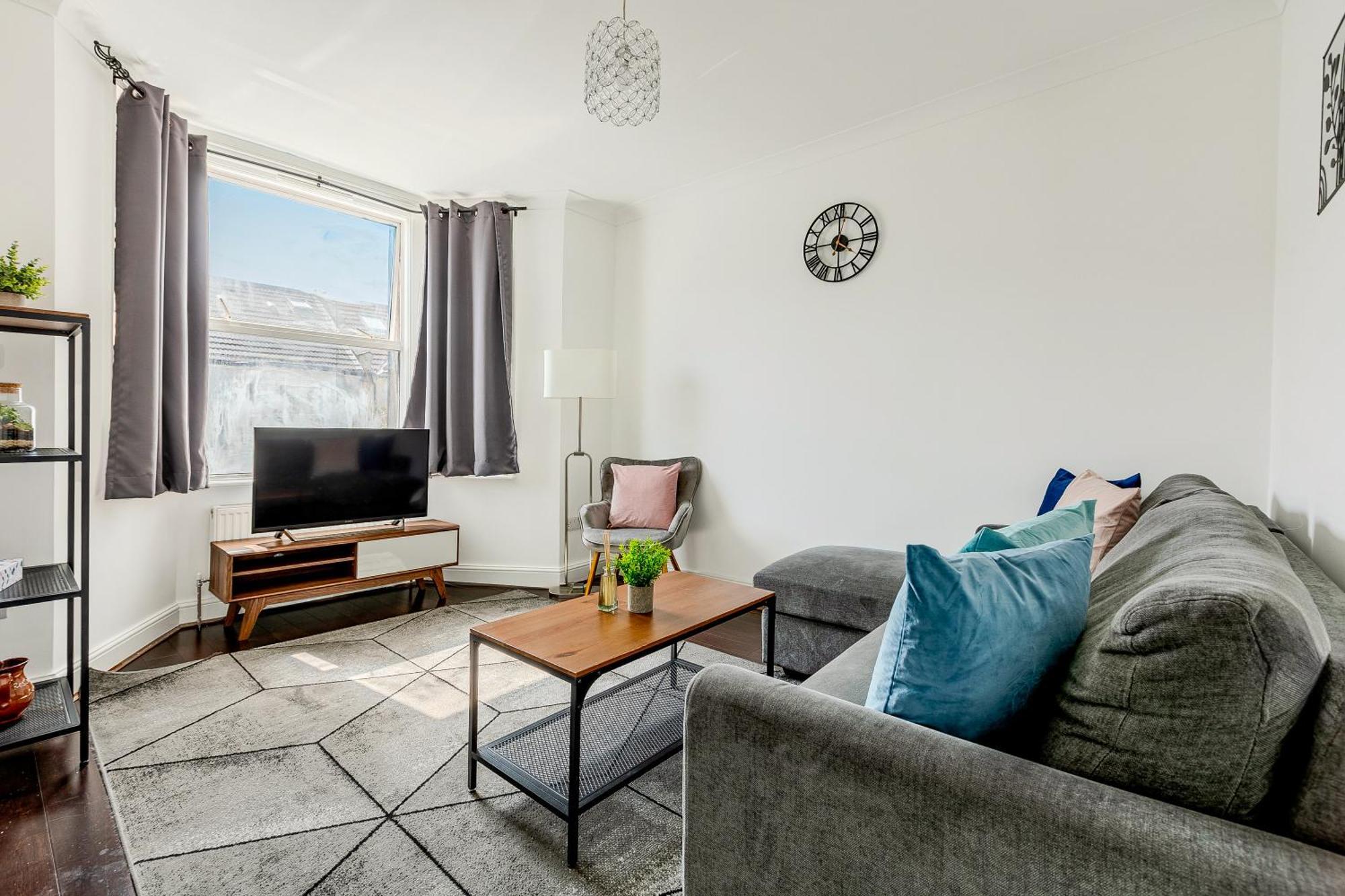 Bright 2Br Flat, Forest Gate, East London Londres Exterior foto