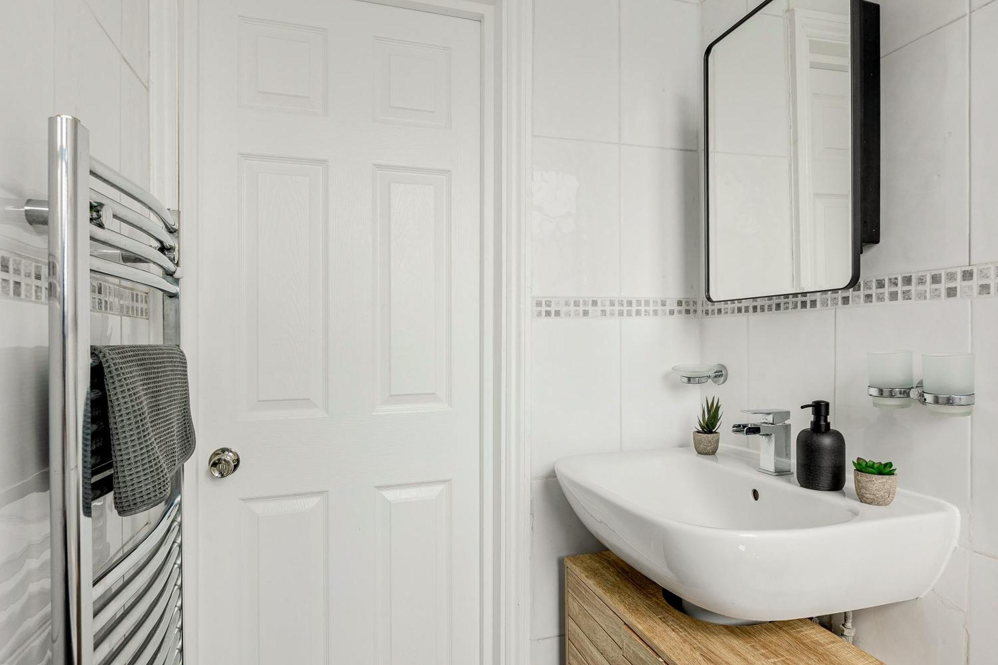 Bright 2Br Flat, Forest Gate, East London Londres Exterior foto